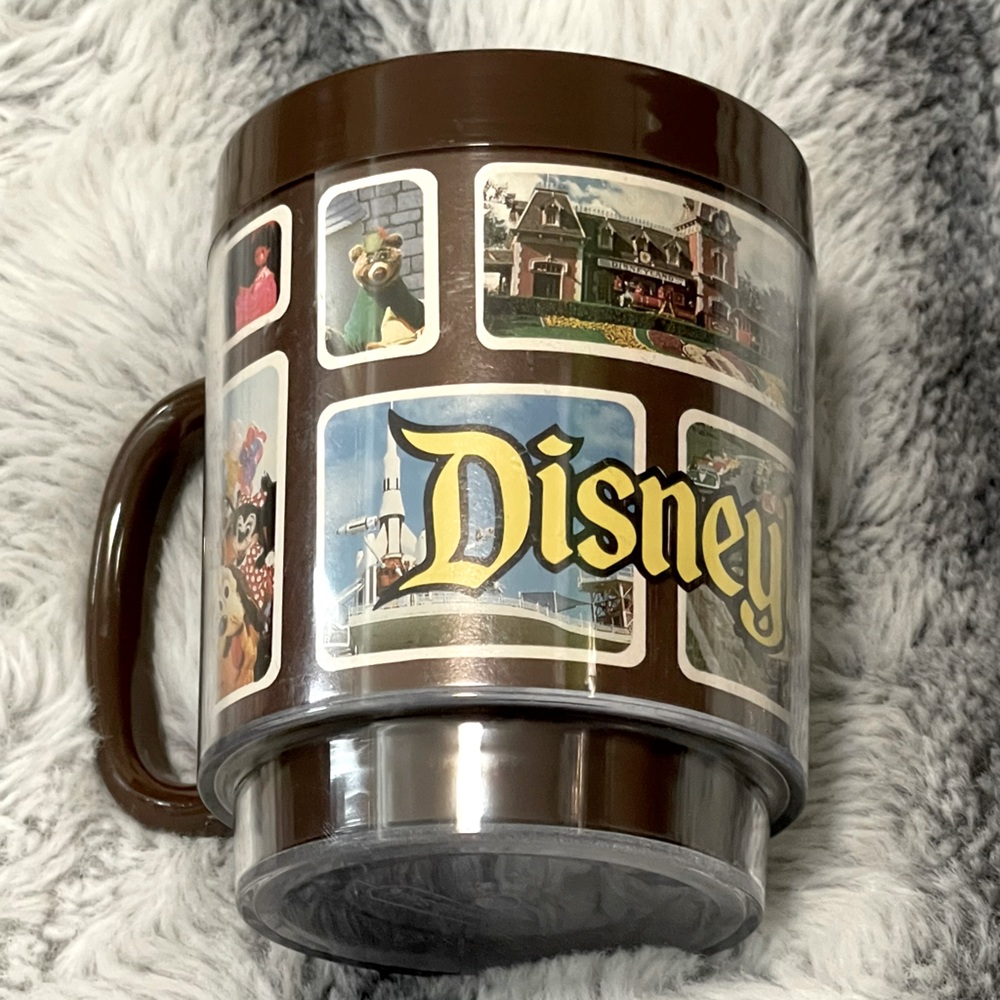 Vintage Thermo Serv Plastic Disneyland Photo Coffee Mug/Tea Cup